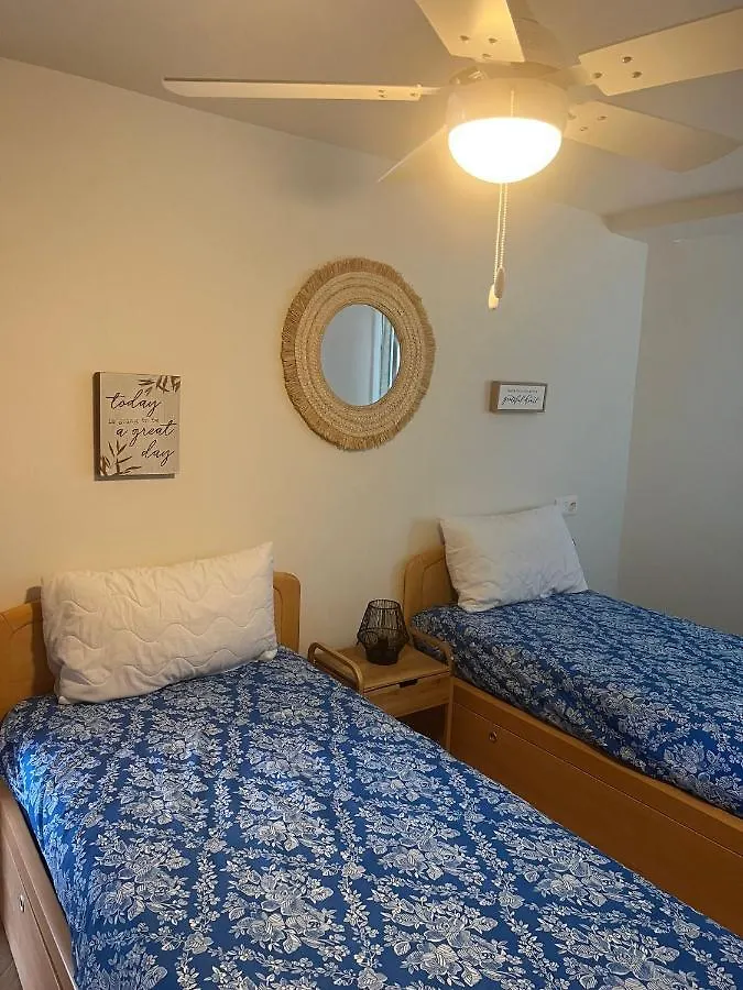 Beachfront Salou Apartment With Sea View 0*,  Hiszpania