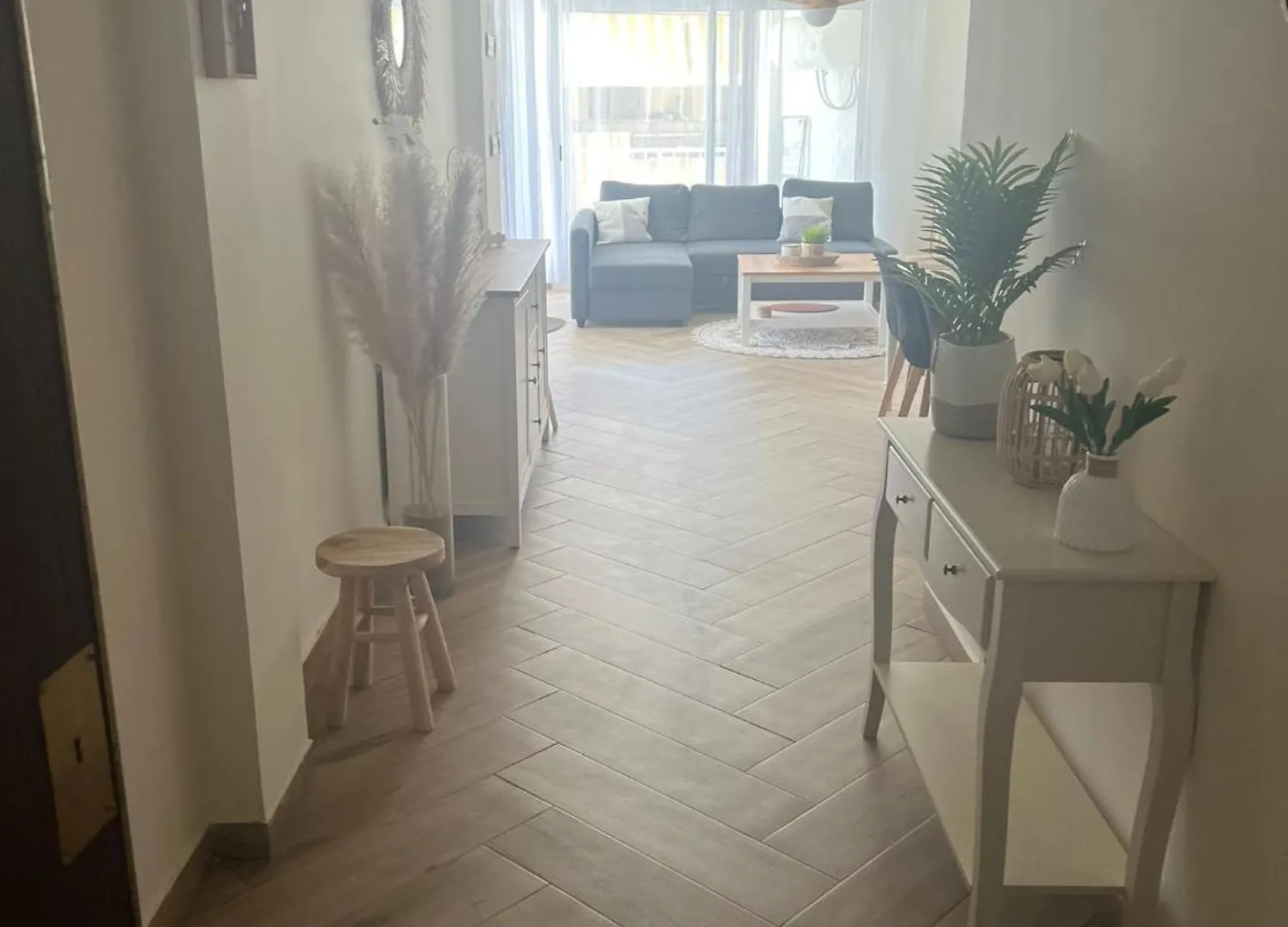 Beachfront Salou Apartment With Sea View 0*,